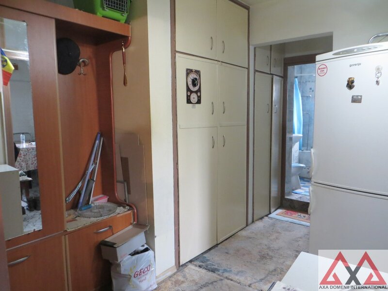 Aviatiei, apartament 2 camere, decomandat, loc parcare